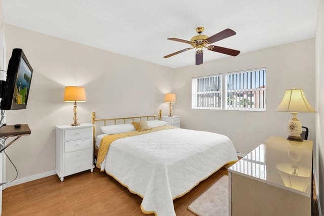 5300 Washington Street # D206, Hollywood FL 33021 - Hollywood, FL - Photo 5