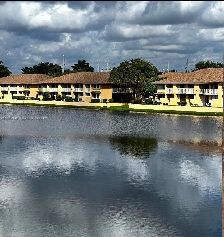 415 NW 210th St # 206, Miami Gardens FL 33169 - Miami Gardens, FL - Photo 1