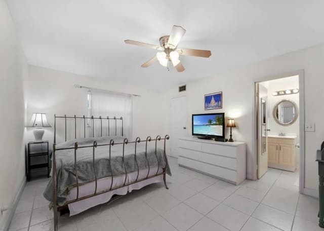 223 Flanders, Delray Beach FL 33484 - Delray Beach, FL - Photo 5