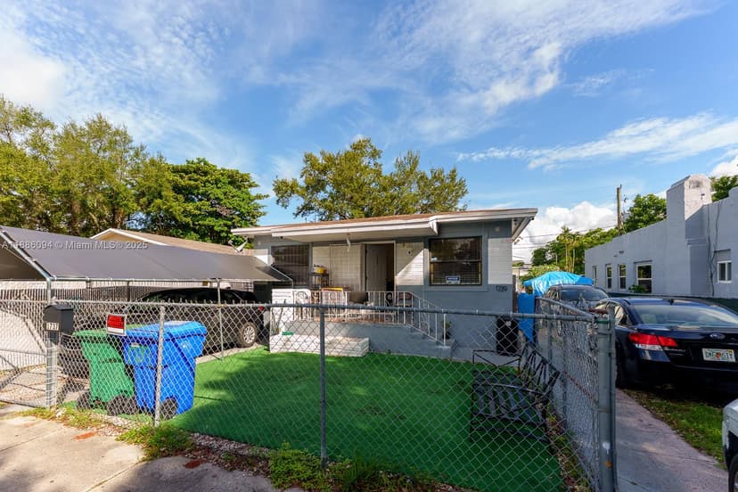 1737-1739 NW 47th Ter, Miami FL 33142