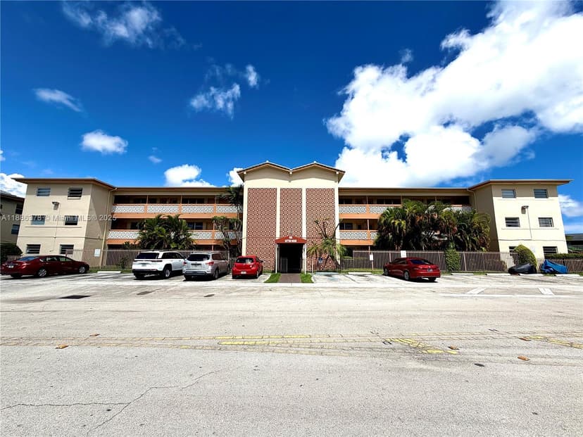 1885 NE 121st St # 3, North Miami FL 33181
