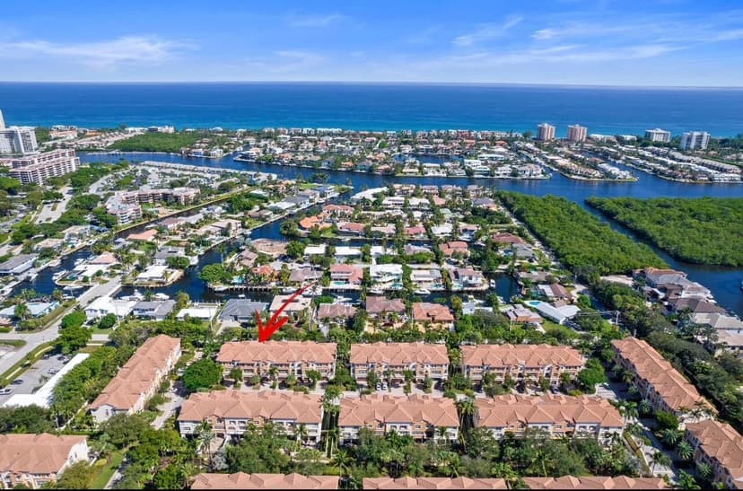 5660 NE Trieste Way, Boca Raton FL 33487