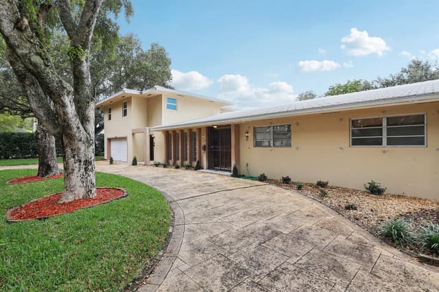 525 NE 58th Street, Miami FL 33137 - Miami, FL - Photo 2