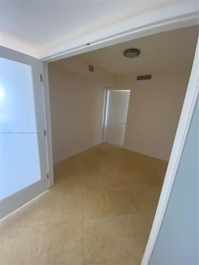 1800 S Ocean Dr # 2909, Hallandale Beach FL 33009 - Hallandale Beach, FL - Photo 4