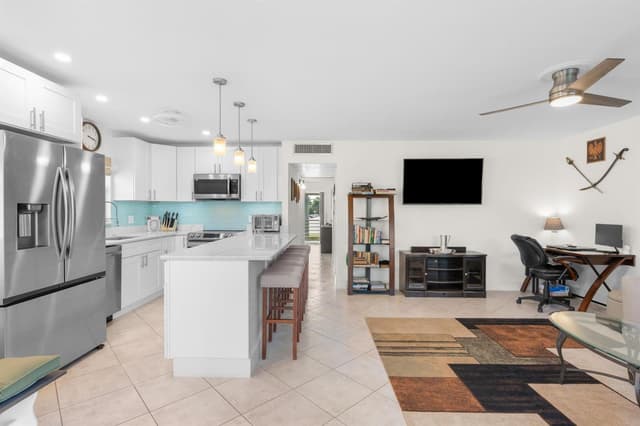 189 Brittany D # 189, Delray Beach FL 33446 - Delray Beach, FL - Photo 3