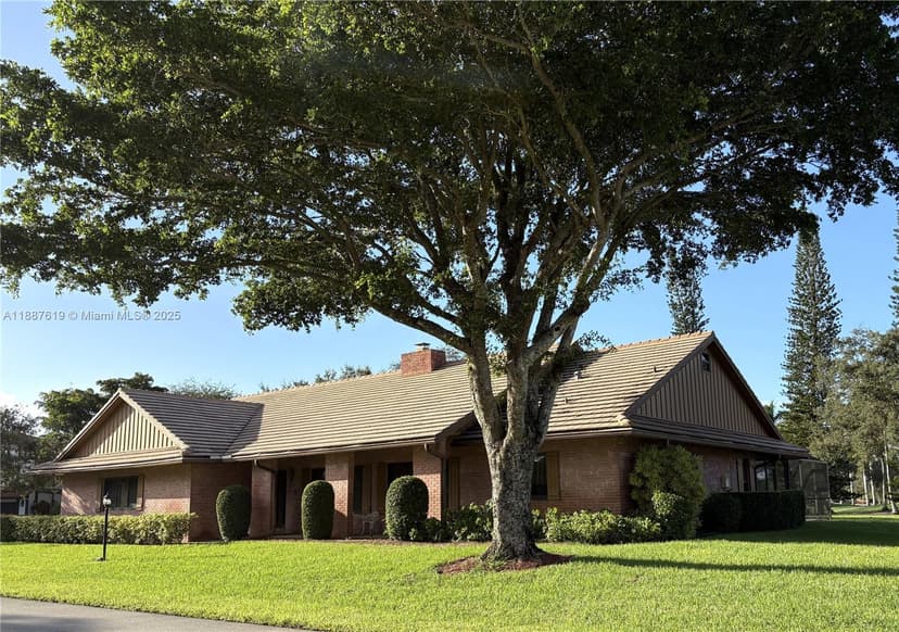 100 NW 129th Ave, Plantation FL 33325