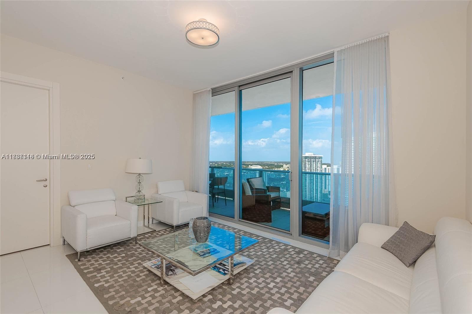 200 Biscayne Boulevard Way # 5109, Miami FL 33131