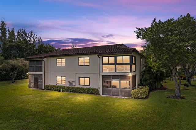 21734 Arriba Real # 32b, Boca Raton FL 33433 - Boca Raton, FL - Photo 3