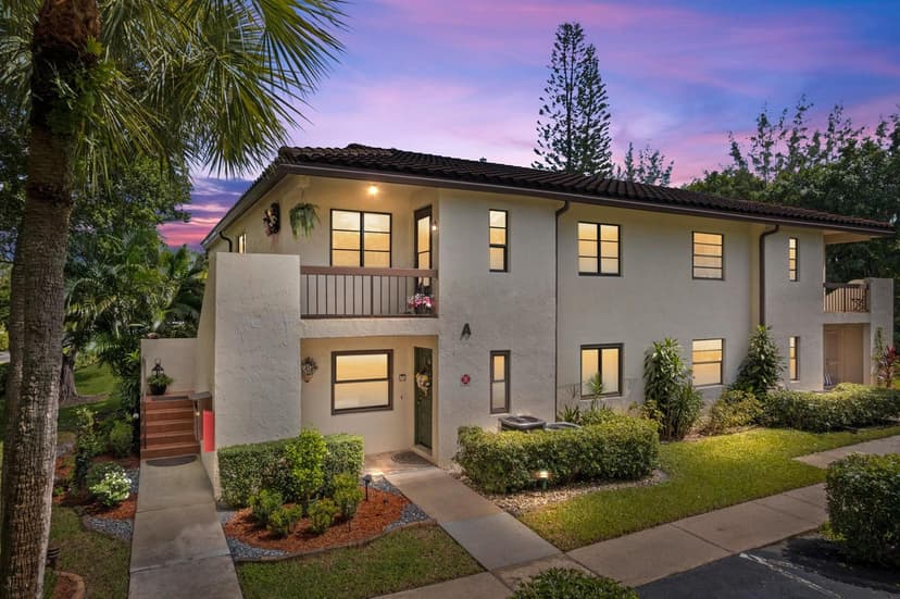 21734 Arriba Real # 32b, Boca Raton FL 33433