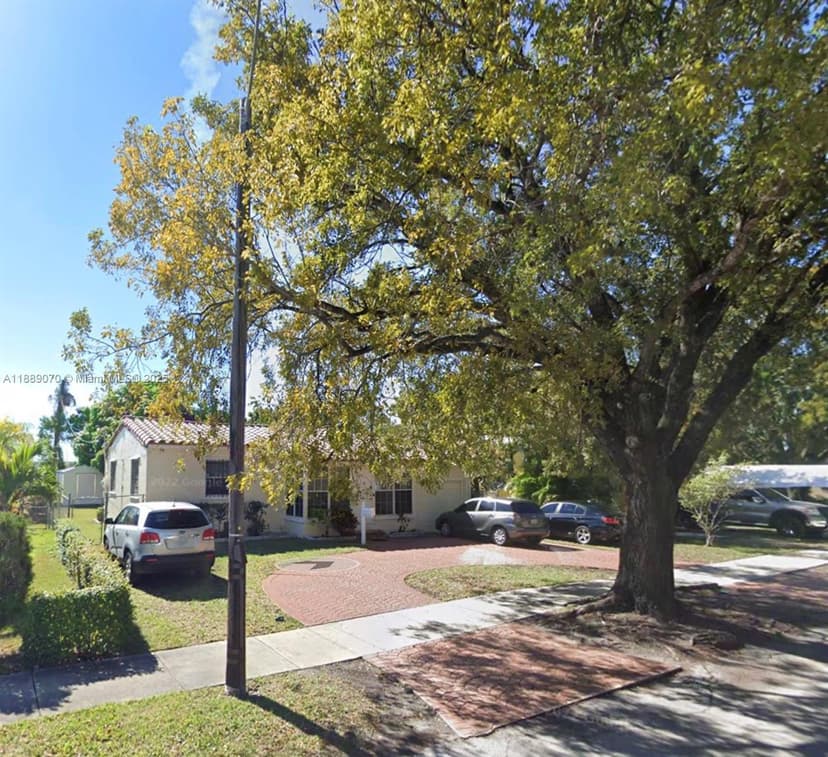 1852 Fletcher St, Hollywood FL 33020