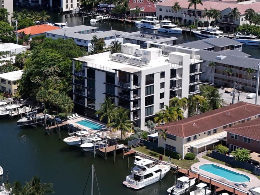 1507 SE 15th Street # 302, Fort Lauderdale FL 33316