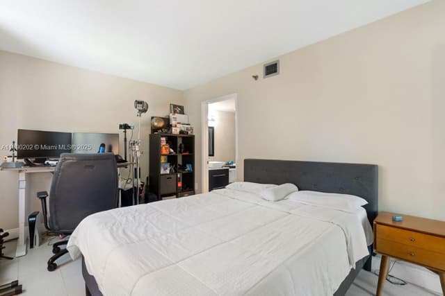 800 N Miami Ave # 209, Miami FL 33136 - Miami, FL - Photo 7