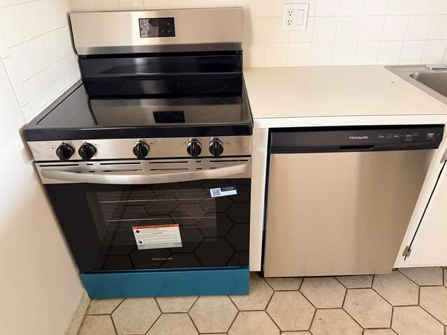 1005 Country Club Drive # 205, Margate FL 33063 - Margate, FL - Photo 2