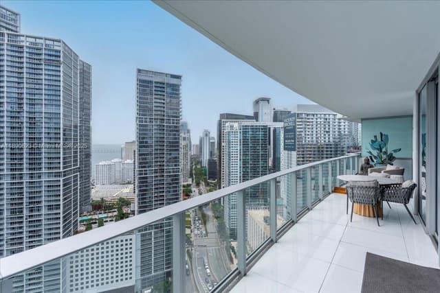 200 Biscayne Boulevard Way # 3608, Miami FL 33131 - Miami, FL - Photo 3