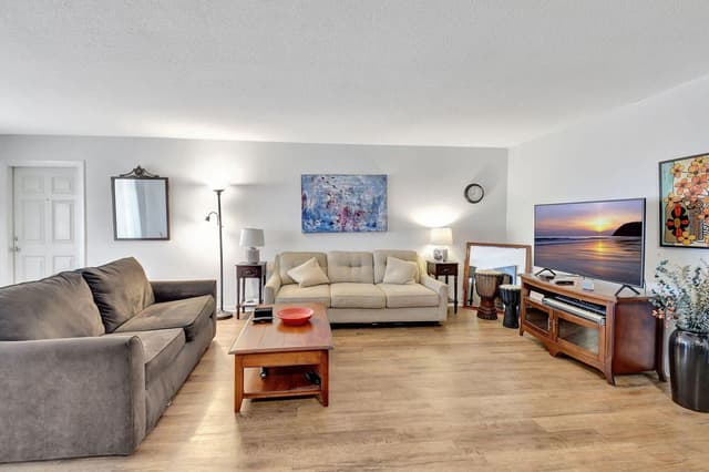 170 High Point Terrace E Apt B, Delray Beach FL 33445 - Delray Beach, FL - Photo 4