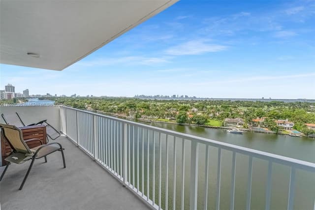 5838 Collins Ave # 11B, Miami Beach FL 33140 - Miami Beach, FL - Photo 2