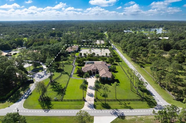 11780 Otter Run, Lake Worth FL 33449 - Lake Worth, FL - Photo 2