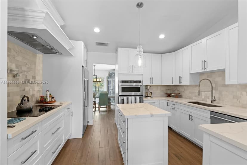 140 Torchwood Ave, Plantation FL 33324