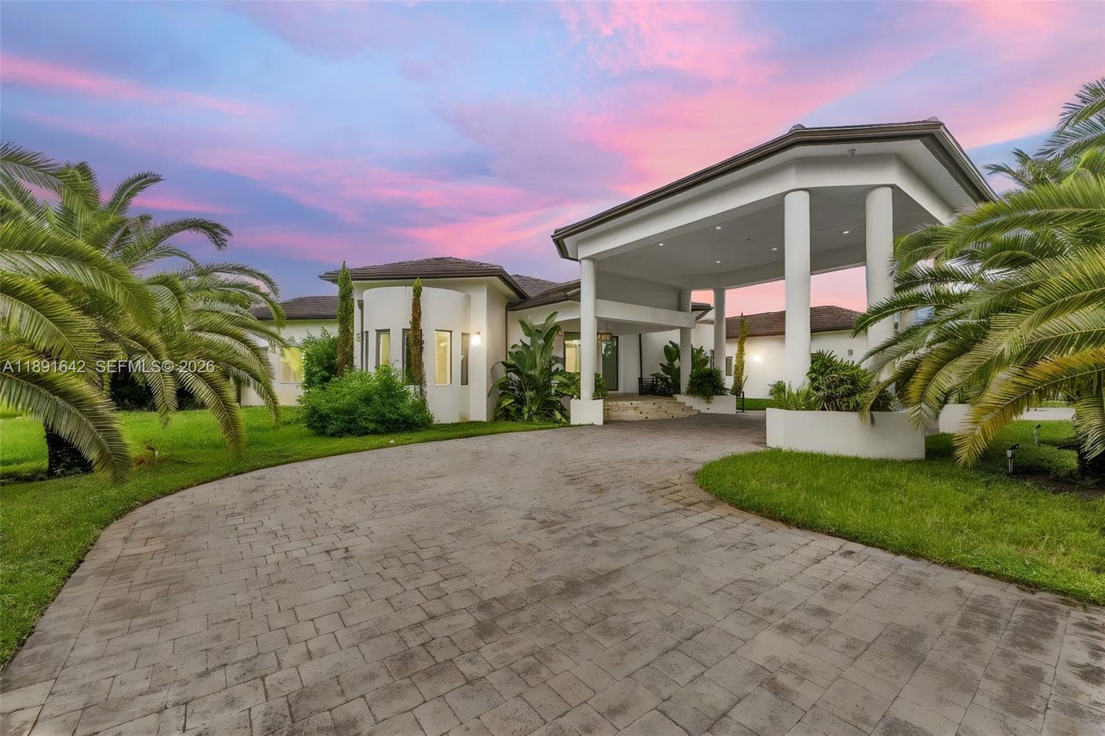 12175 SW 45th St, Miami FL 33175
