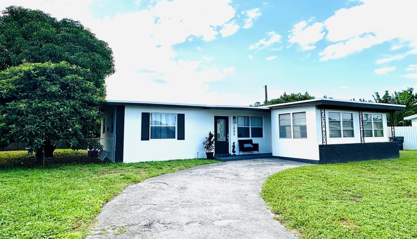 1865 W Chatham Road, West Palm Beach FL 33415