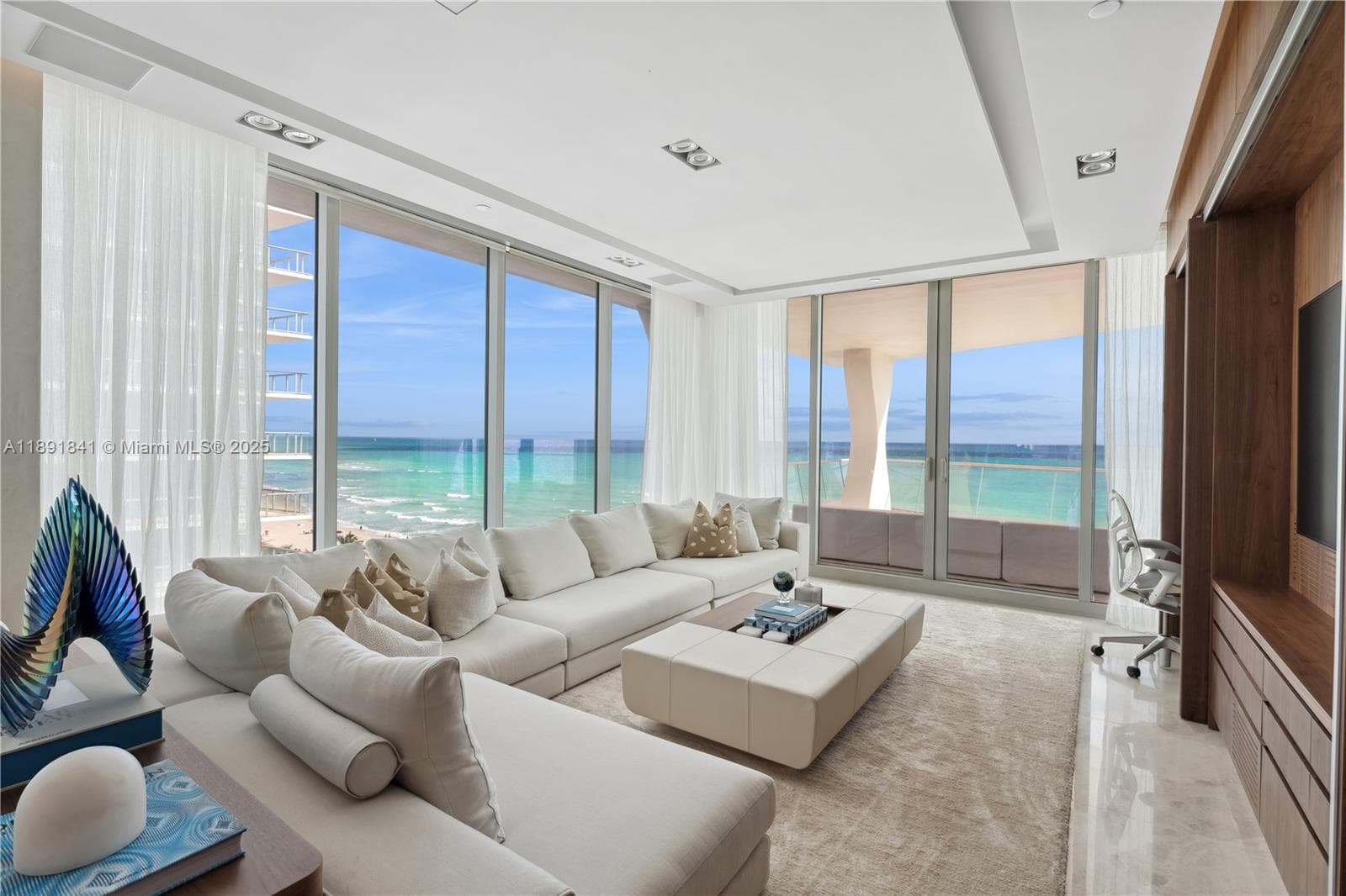 16901 Collins Ave # 805, Sunny Isles Beach FL 33160 - Sunny Isles Beach, FL - Photo 1