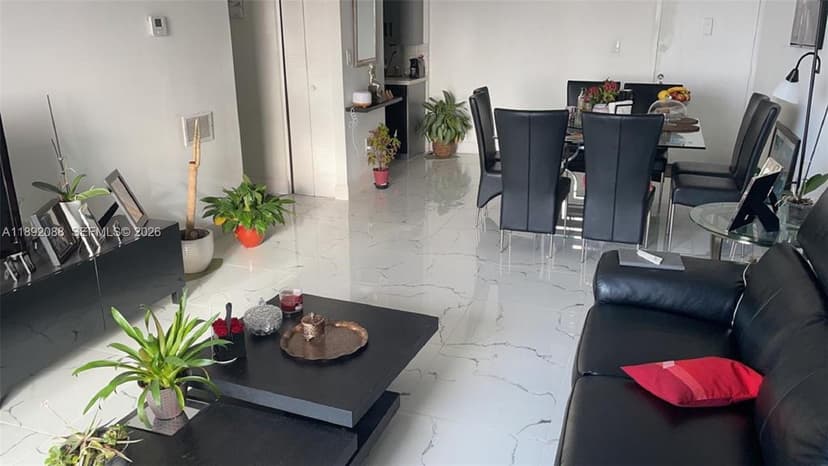 4675 W 18th Ct # 1011, Hialeah FL 33012