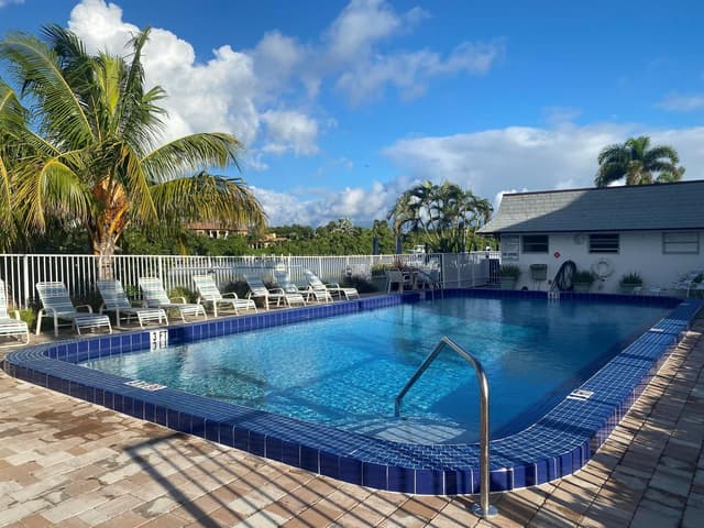 4201 S Ocean Boulevard # K3, South Palm Beach FL 33480 - South Palm Beach, FL - Photo 2