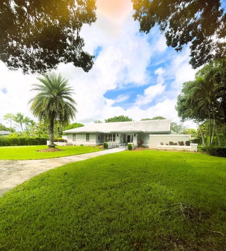 14183 Greentree Trail, Wellington FL 33414