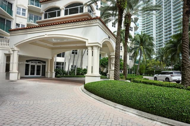 20000 E Country Club Dr, Aventura FL 33180 - Aventura, FL - Photo 4