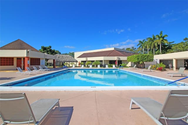 2901 Sunrise Lakes Drive # 101, Sunrise FL 33322 - Sunrise, FL - Photo 3