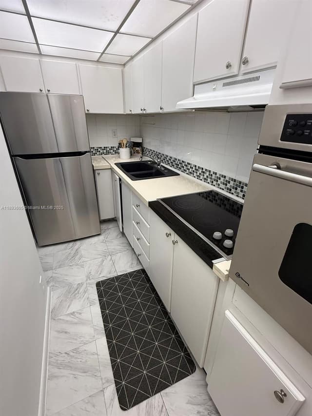 1000 West Ave # 306, Miami Beach FL 33139 - Miami Beach, FL - Photo 3