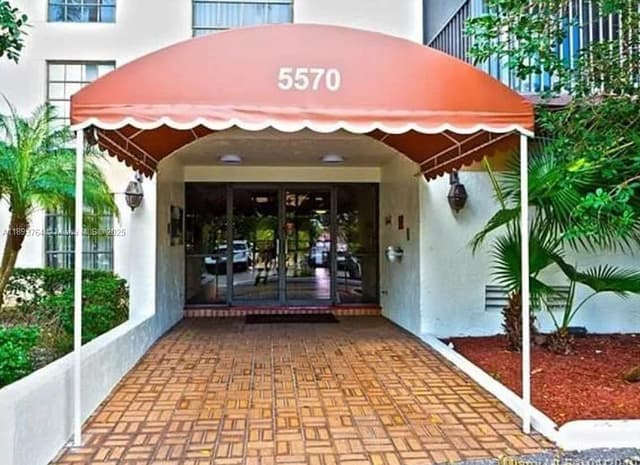 5570 NW 44th St # 312A, Lauderhill FL 33319 - Lauderhill, FL - Photo 2