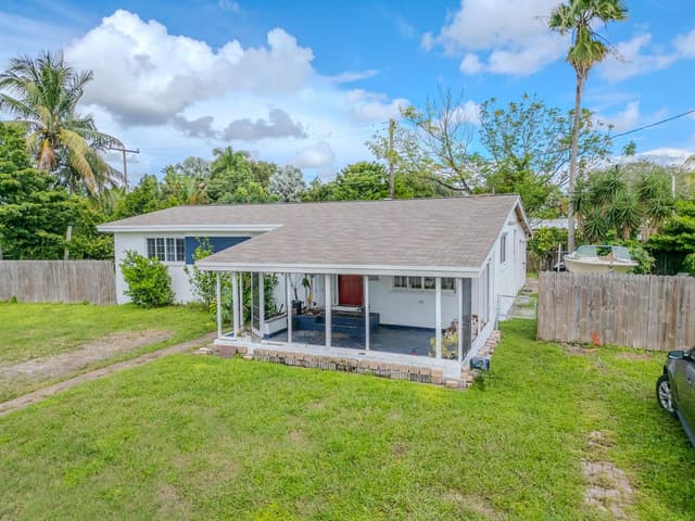 2011 SW 97th Terrace, Miramar FL 33025 - Miramar, FL - Photo 3