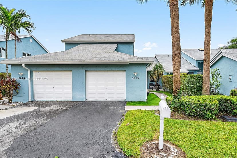 3875 Island club w, Lantana FL 33462