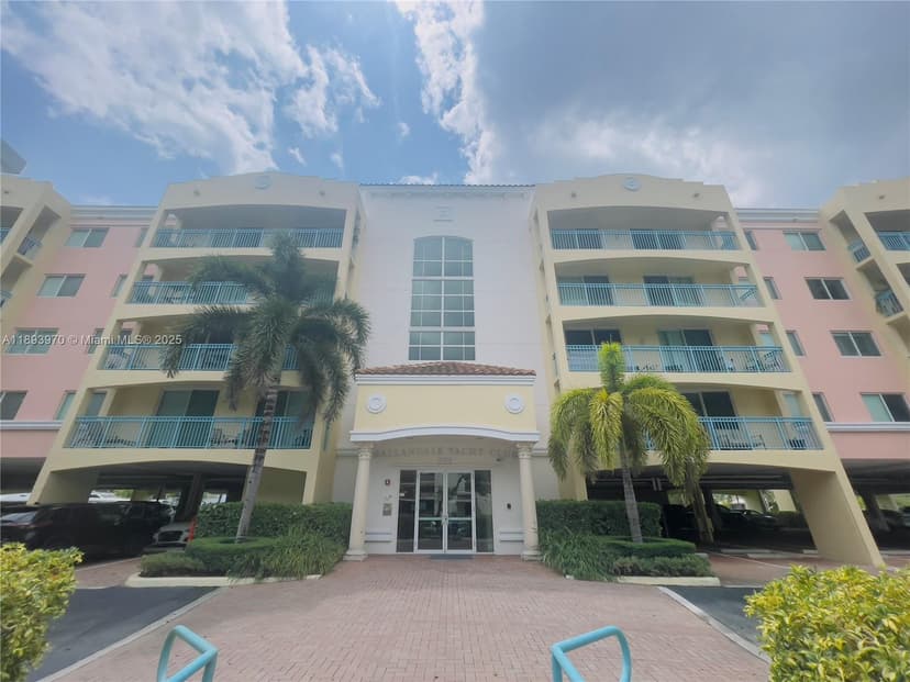 201 Golden Isles Dr # 510, Hallandale Beach FL 33009