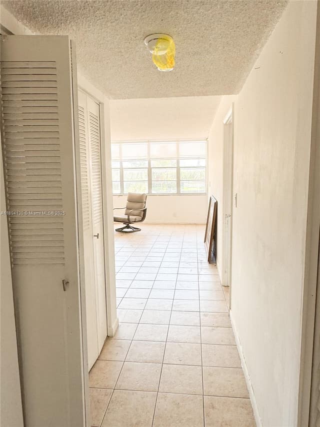 2025 NE 164th St # 206, North Miami Beach FL 33162 - North Miami Beach, FL - Photo 7