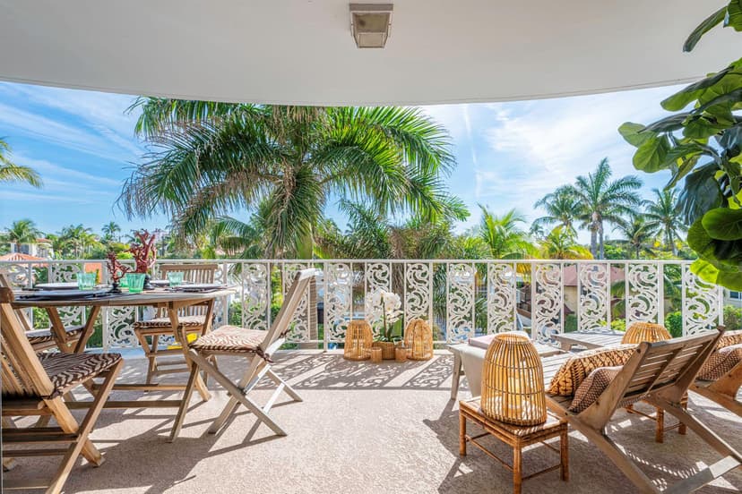 227 Australian Avenue # 3e, Palm Beach FL 33480