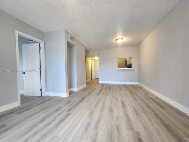 11309 SW 200th St # C, Miami FL 33157 - Miami, FL - Photo 4