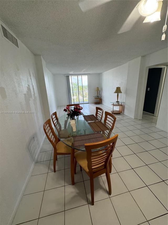 1251 NE 108th St # 602, Miami FL 33161 - Miami, FL - Photo 2