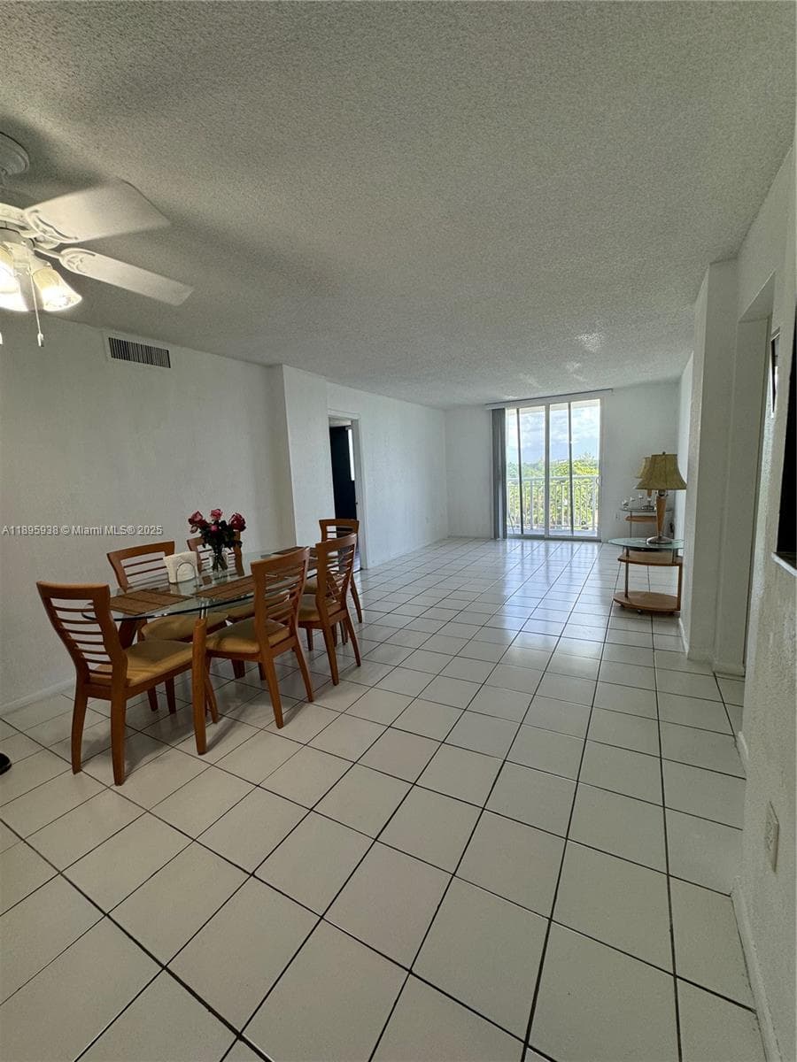 1251 NE 108th St # 602, Miami FL 33161 - Miami, FL - Photo 1