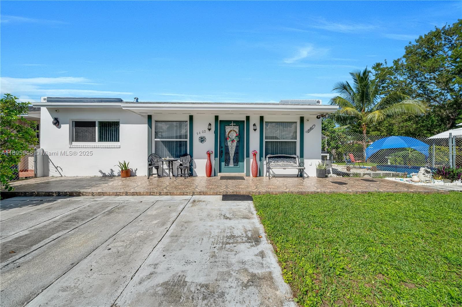 5402 SW 128th Pl, Miami FL 33175 - Miami, FL - Photo 1