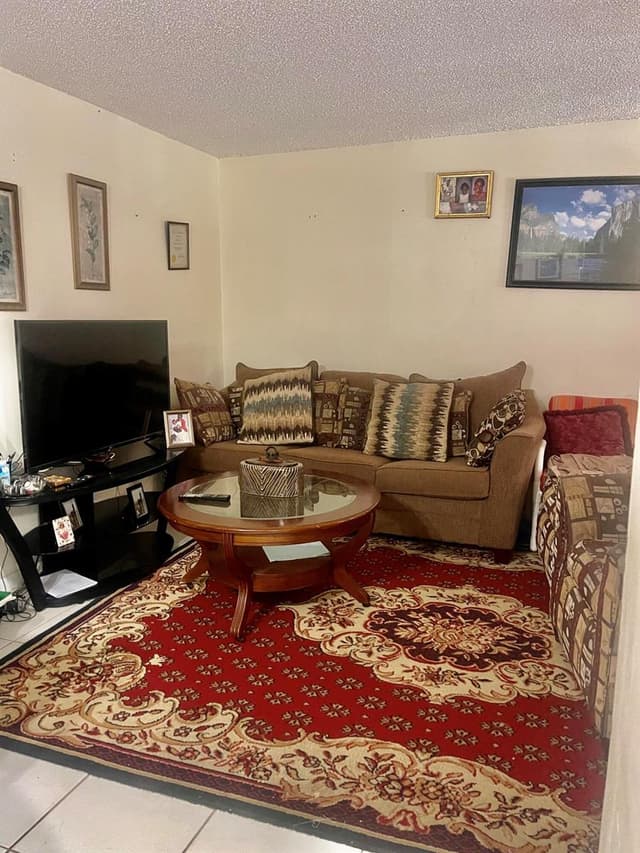 205 NE 3rd Street # 105, Boynton Beach FL 33435 - Boynton Beach, FL - Photo 2