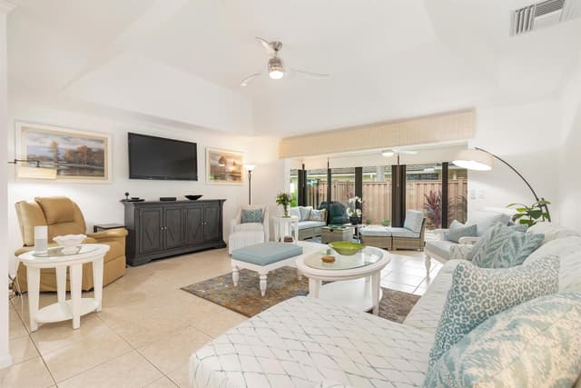 11341 Briarwood Place, North Palm Beach FL 33408 - North Palm Beach, FL - Photo 2