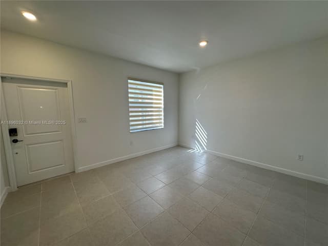16311 SW 292nd St, Homestead FL 33033 - Homestead, FL - Photo 6