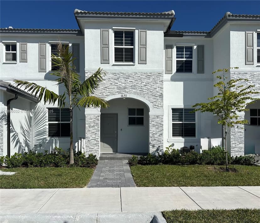 16311 SW 292nd St, Homestead FL 33033