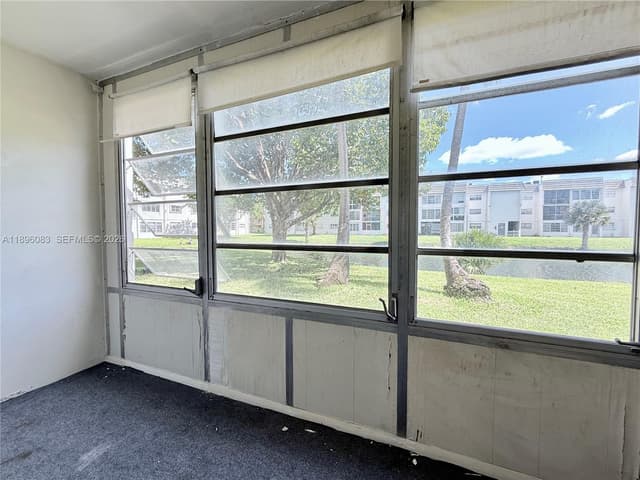 8450 Sunrise Lakes Blvd # 111, Sunrise FL 33322 - Sunrise, FL - Photo 4