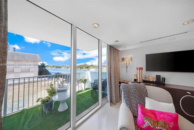 5838 Collins Ave # 2F, Miami Beach FL 33140 - Miami Beach, FL - Photo 7