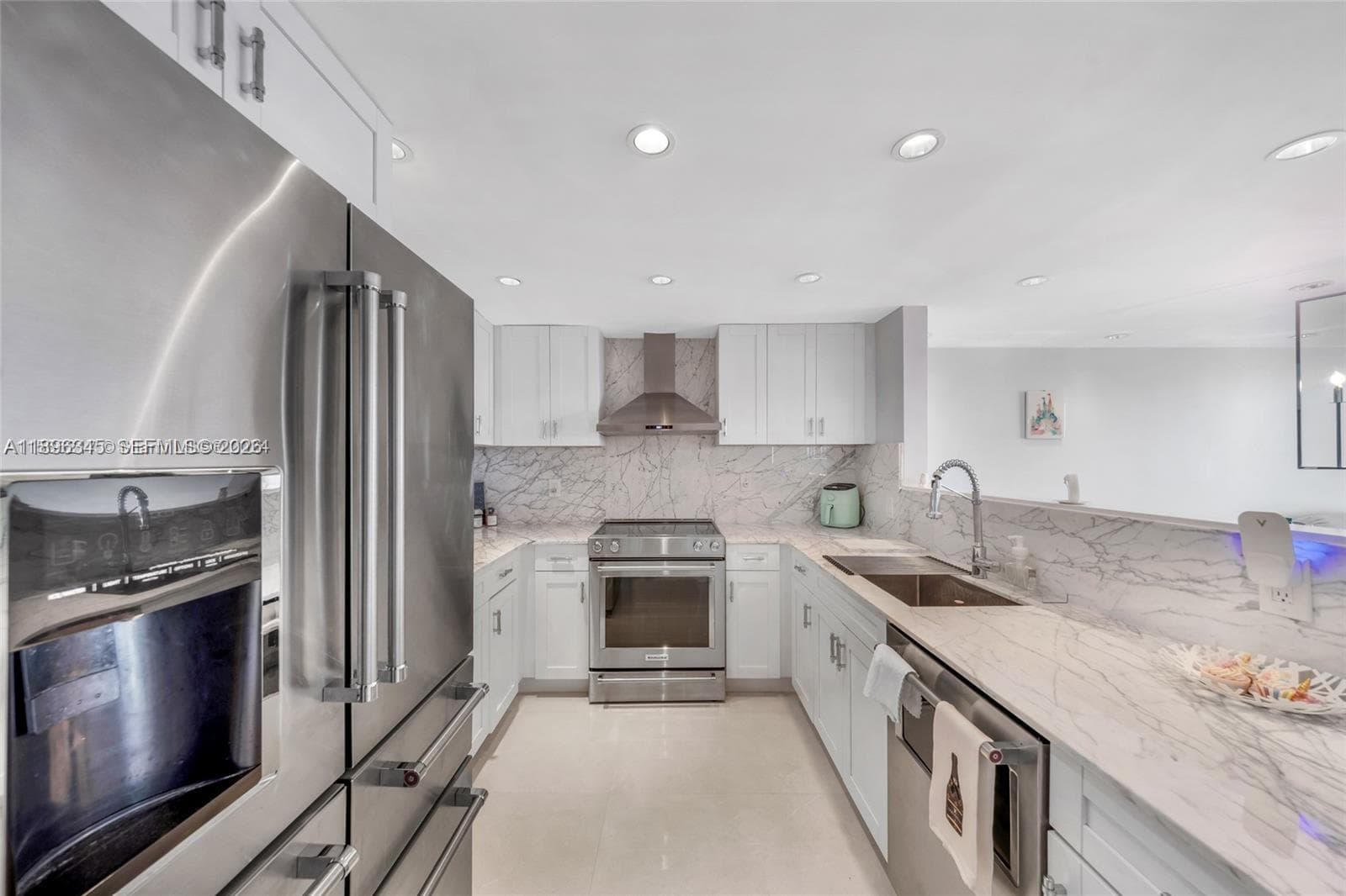 5838 Collins Ave # 2F, Miami Beach FL 33140 - Miami Beach, FL - Photo 1