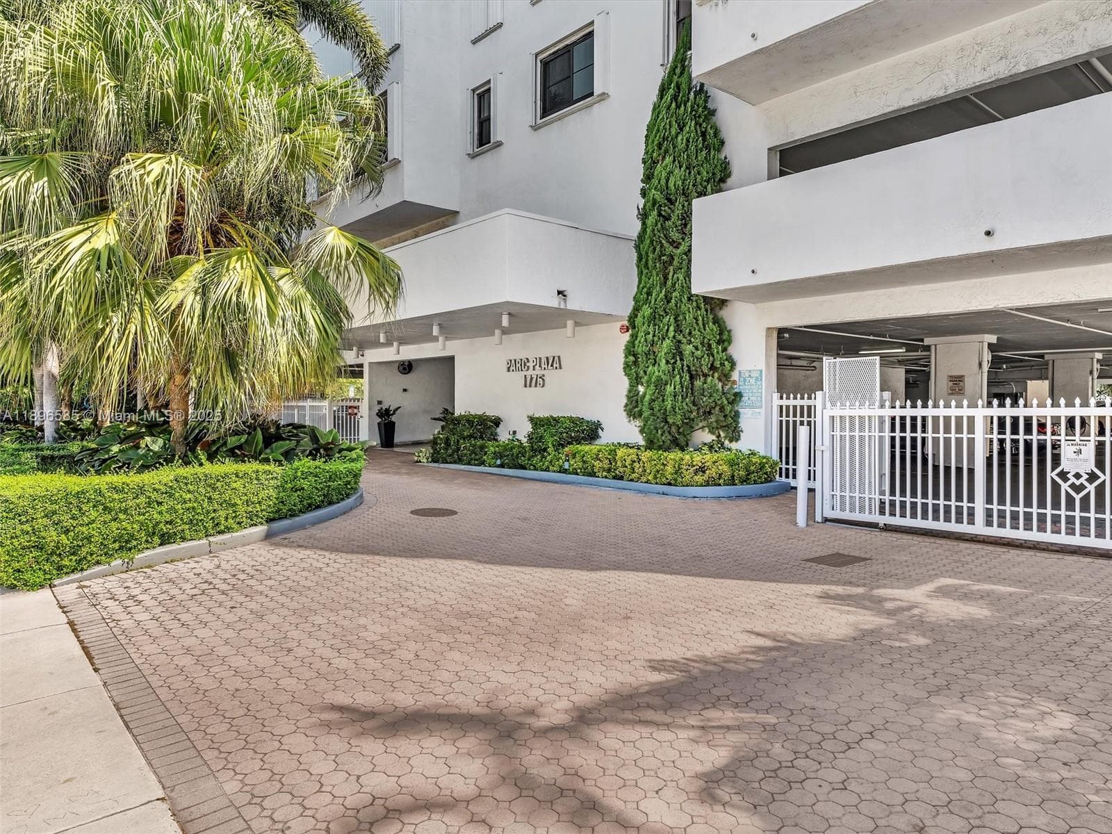 1775 Washington Ave # 8B, Miami Beach FL 33139