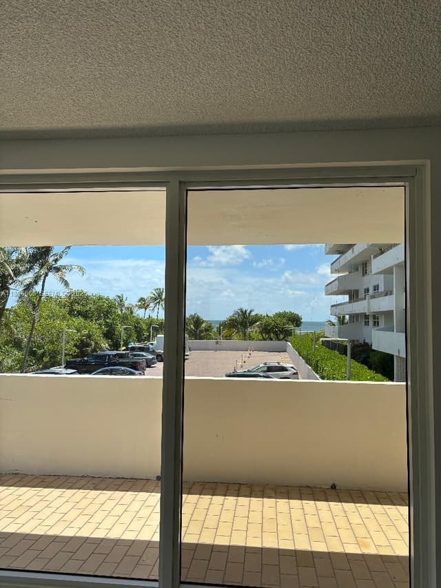 177 Ocean Lane Dr # 208, Key Biscayne FL 33149 - Key Biscayne, FL - Photo 4